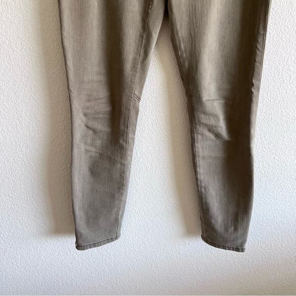 Pilcro and the Letterpress Serif Zipper Skinny Pants Jeans - Picture 3 of 15